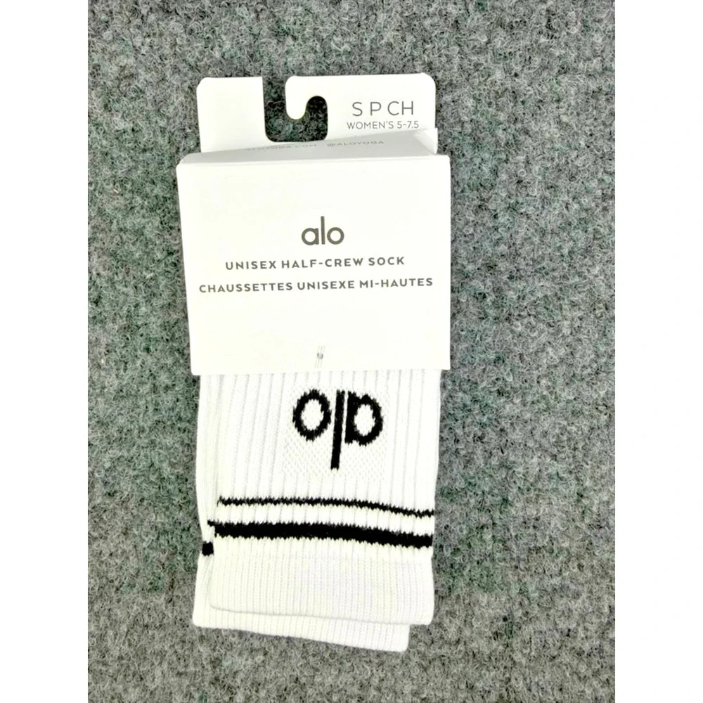 ALO Yoga nwt alo